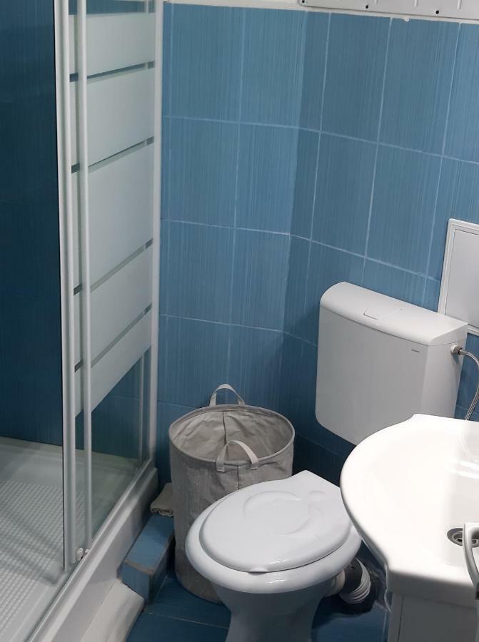 Apartament 2 Camere Sulina Kültér fotó